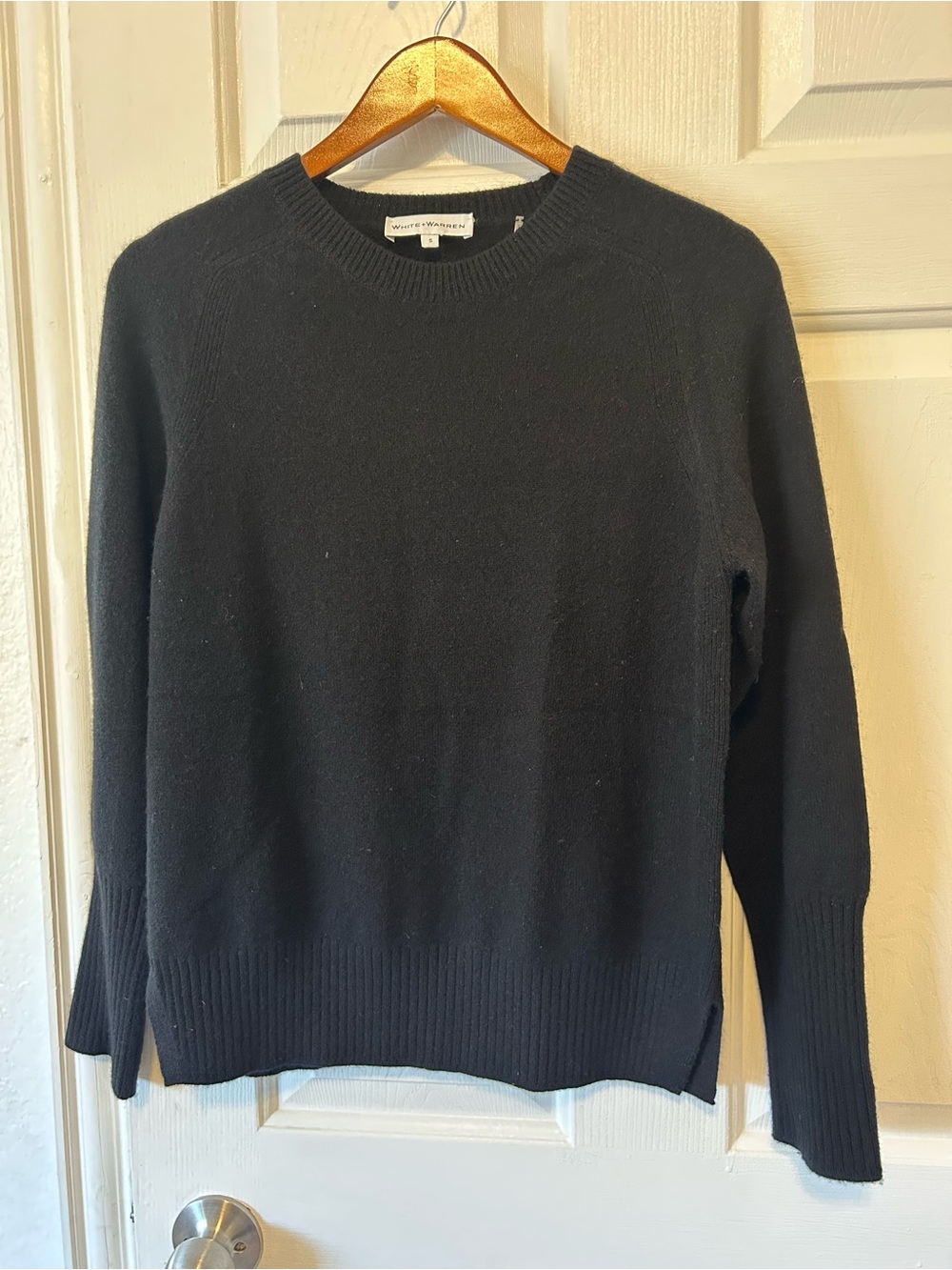 White + Warren Black 100% Cashmere Crewneck Sweater